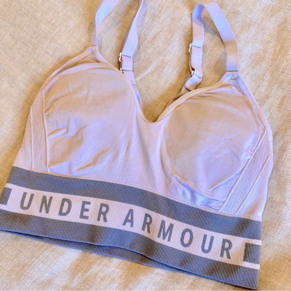 Under Armour Sports Bra - Picture 3 of 4
